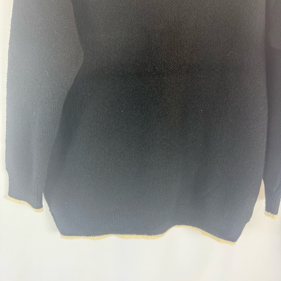 JustFab Black and Cream Knit Sweater Size: M teddy bear sweater - Picture 10 of 11